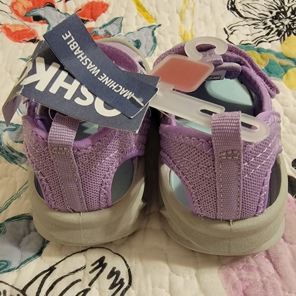 NWT Oshkosh B'Kosh Girls Sandal with Velcro Closure